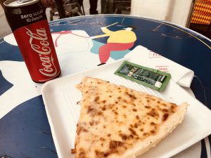 チーズピザ